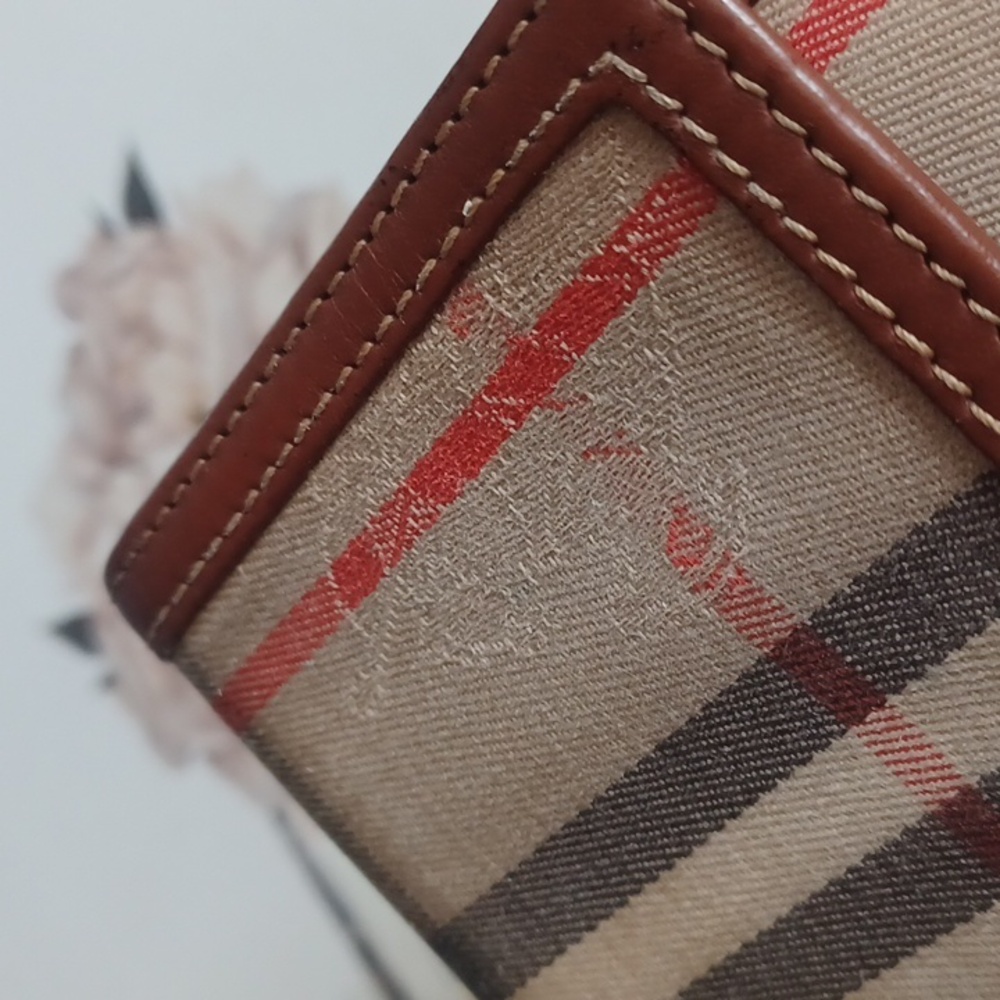 Vintage Burberry Nova Check Wallet - Picture 12 of 16
